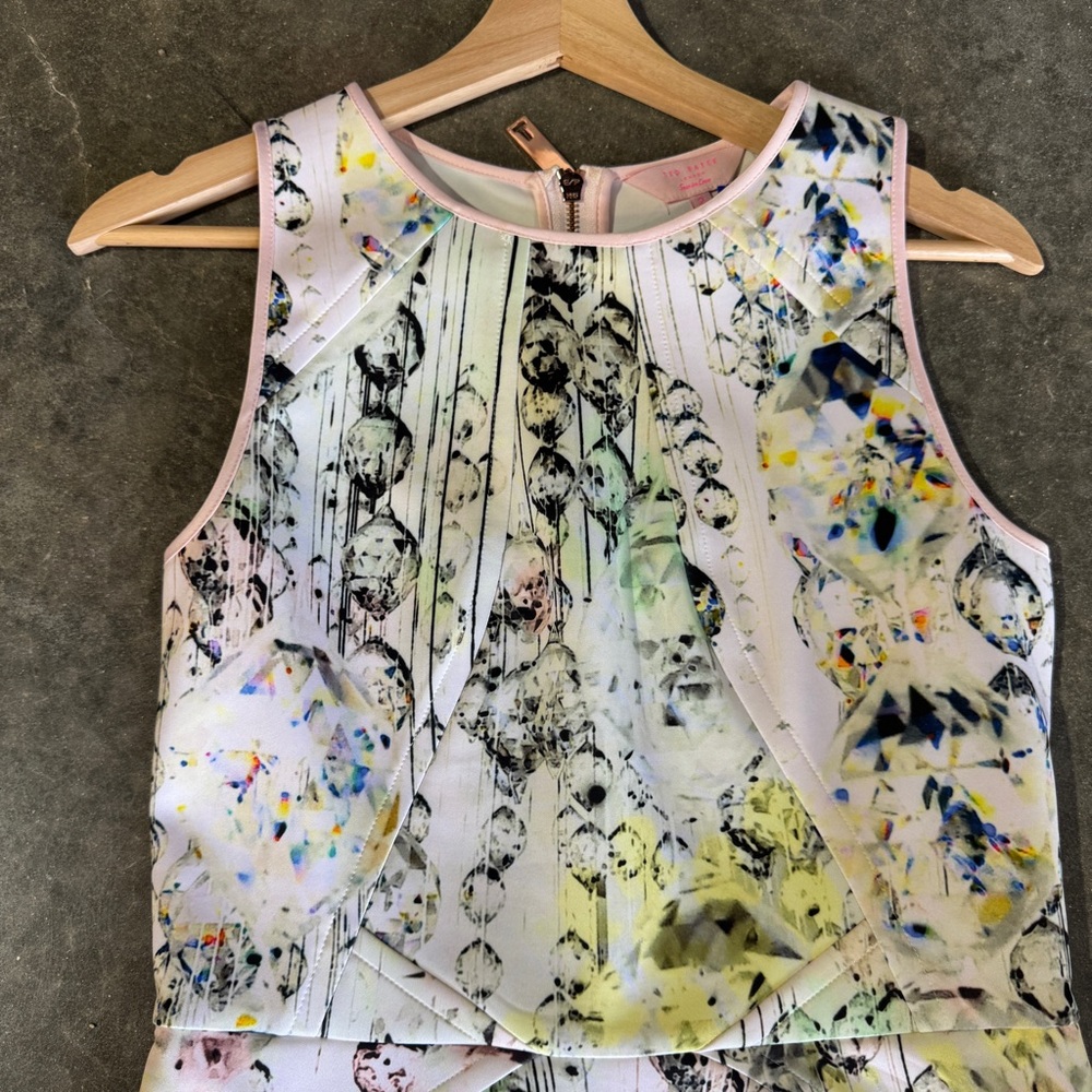 Ted Baker London Fit & Flare Dress Sleeveless Printed Pink Size 2 - Picture 3 of 6
